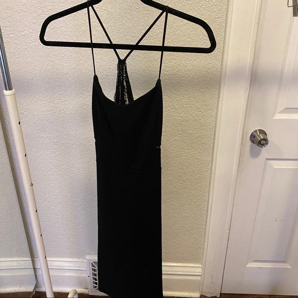 Express Back Lace Bodycon Dress - Picture 8 of 8